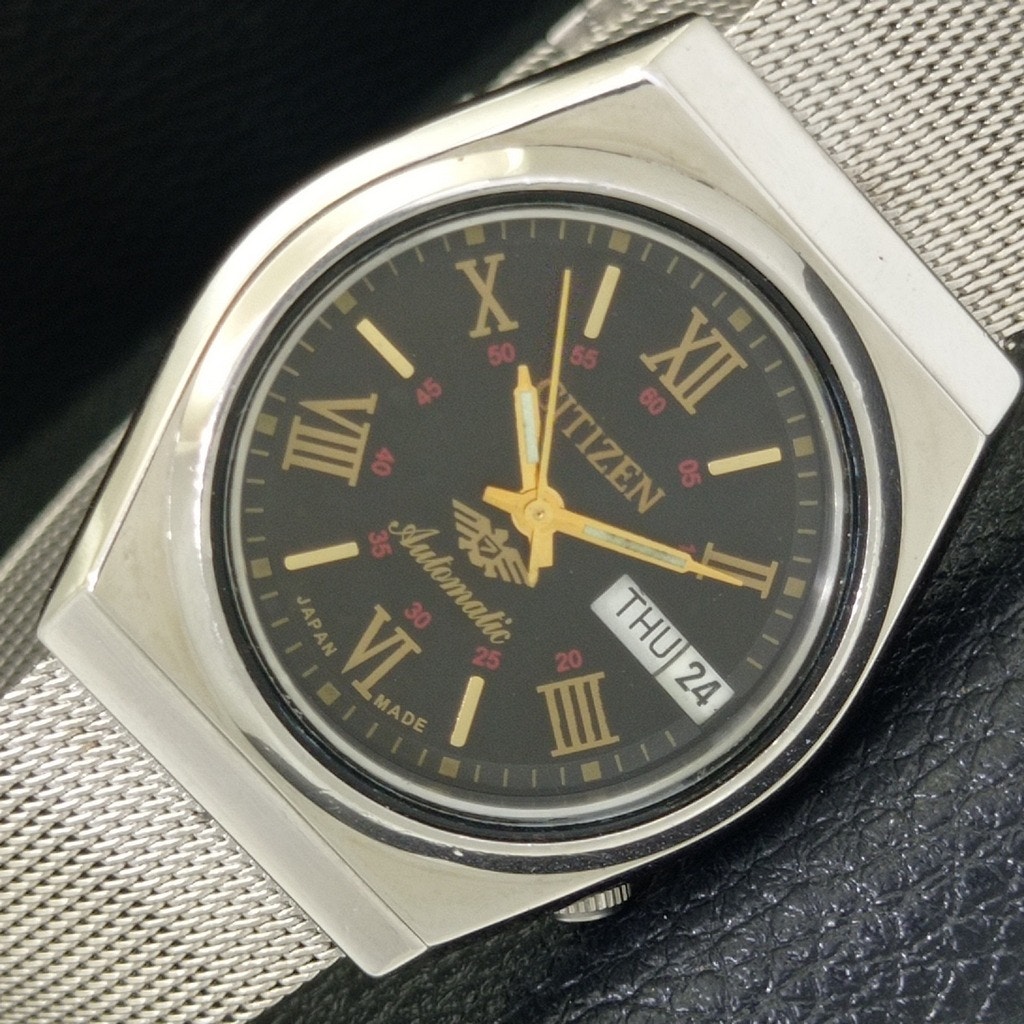 Vintage 1980 Citizen Automatic Mens Silver Watch WDaydate  Gold Accents